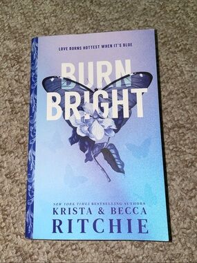 Burn Bright by Krista & Becca Ritchie - Paperback
